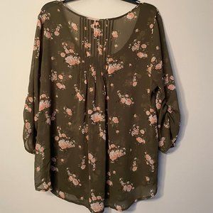 TORRID Green w/ Pink Floral Peasant Top Sz 1X